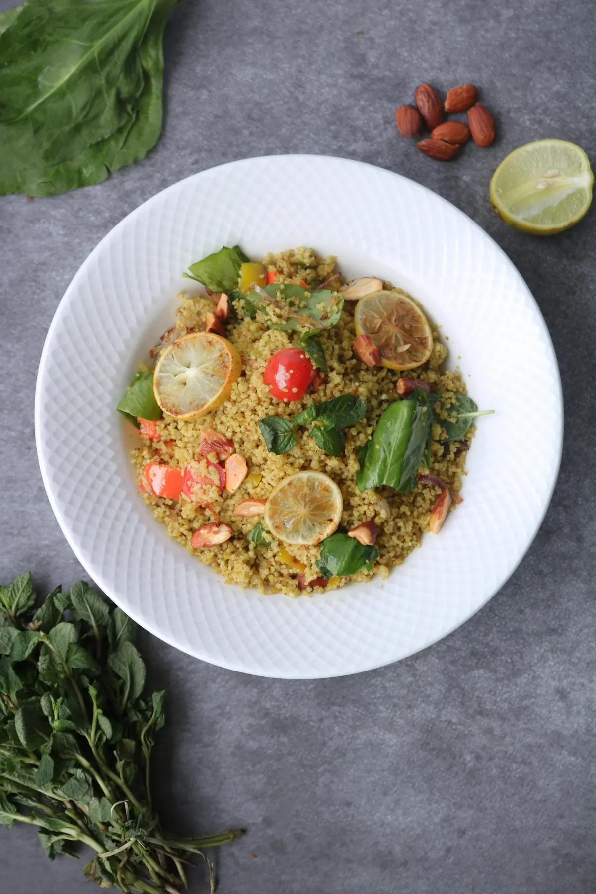 Sunshine Quinoa Salad: A Burst of Seasonal Flavor!